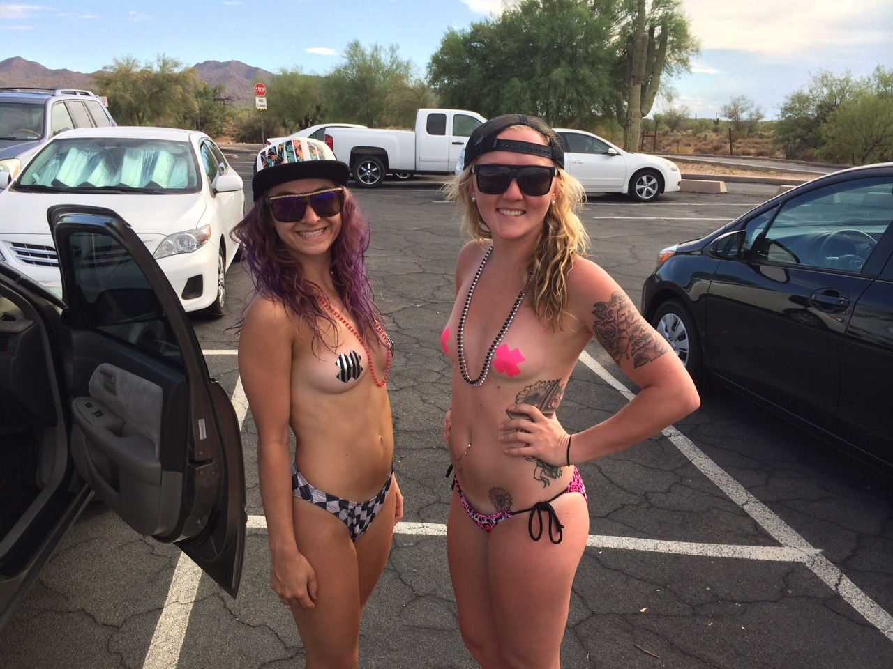 420lovebug:  Fun at the river with my ride or die 