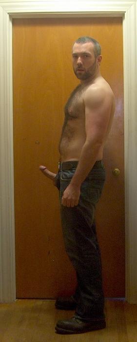 XXX bigbeefydevils: out of jeans photo