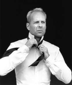 cineadictos:  Bruce Willis