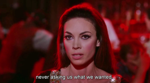 sleepbby:The Love Witch (2016) dir. by Anna Biller