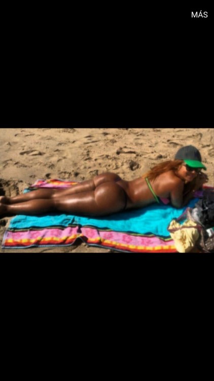 blackpowerxxx: Culo cabronnnn no recuerdo el nombre hace muucho que borre su insta y facebook pero c