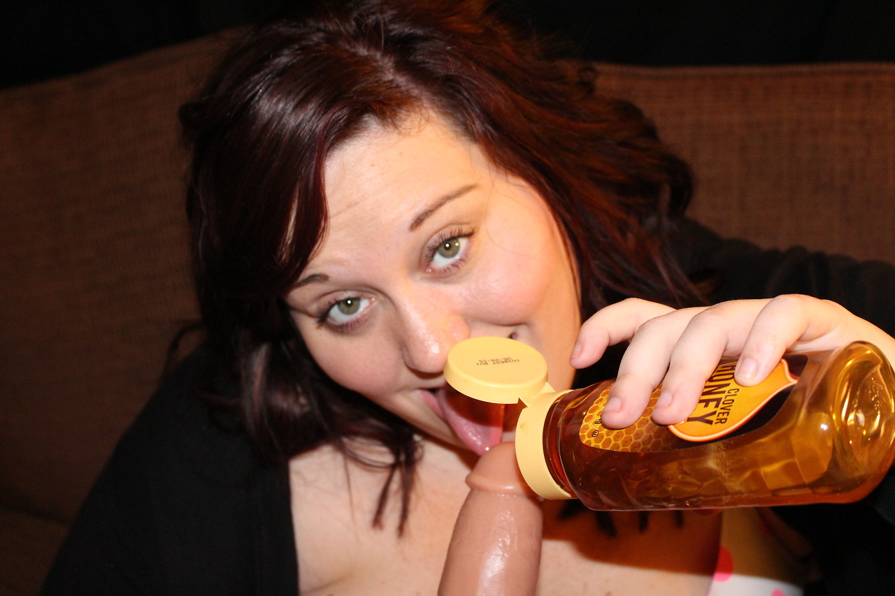 bricout:  elle aime s’engraisser 