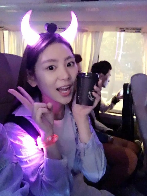 gangbangdpp:我女友，希望有人侮辱她，粗口 would love to cum on her face