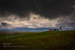 socialfoto:Icelandic Country Church by YanlunPeng