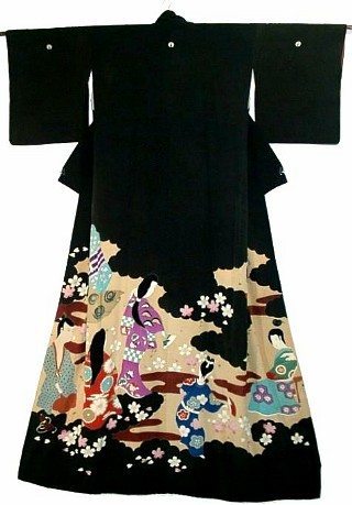 Geisha’s susohiki kimono from mid Showa period (1926-1989) or earlier