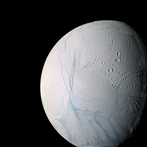 itsfullofstars: ENCELADUS: THE OCEAN MOON When Cassini arrived at Enceladus, one of Saturn’s moons, 