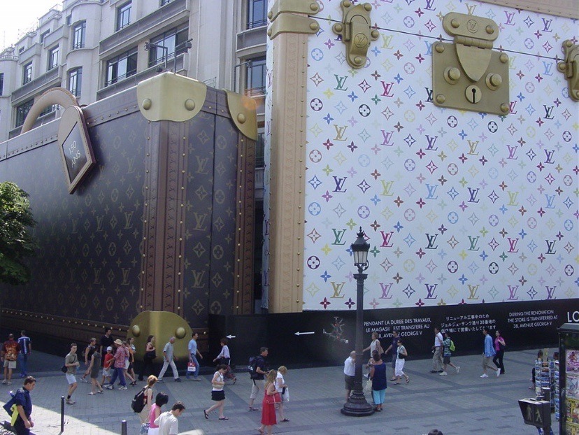 File:Louis Vuitton official store in Stasikratous street in