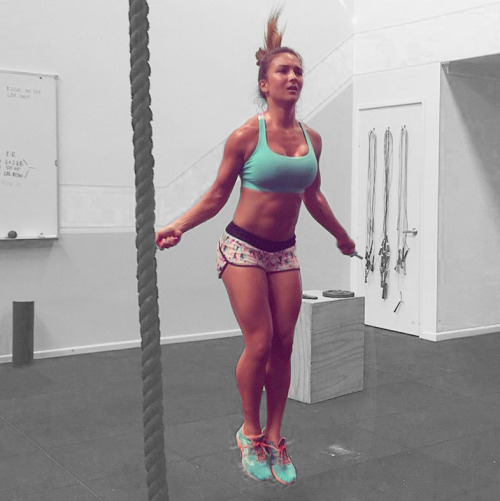 onlyfitgirls: Revie Schulz