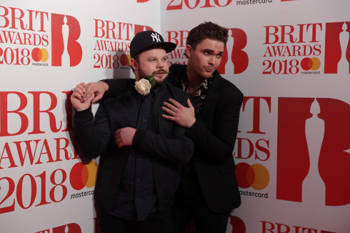 Royal Blood on the red carpet at The BRIT Awards 2018 © : 1 / 2 / 3