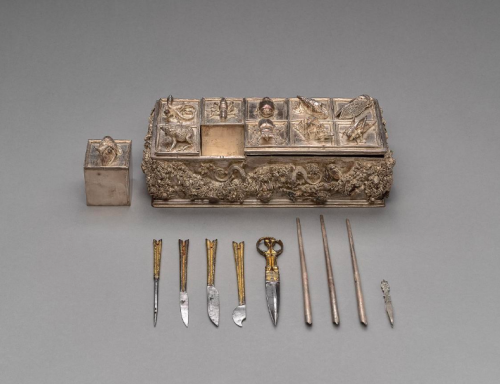 Cast-silver writing utensil box made by Wenzel Jamnitzer, c. 1560-1570.(Via JSTOR)