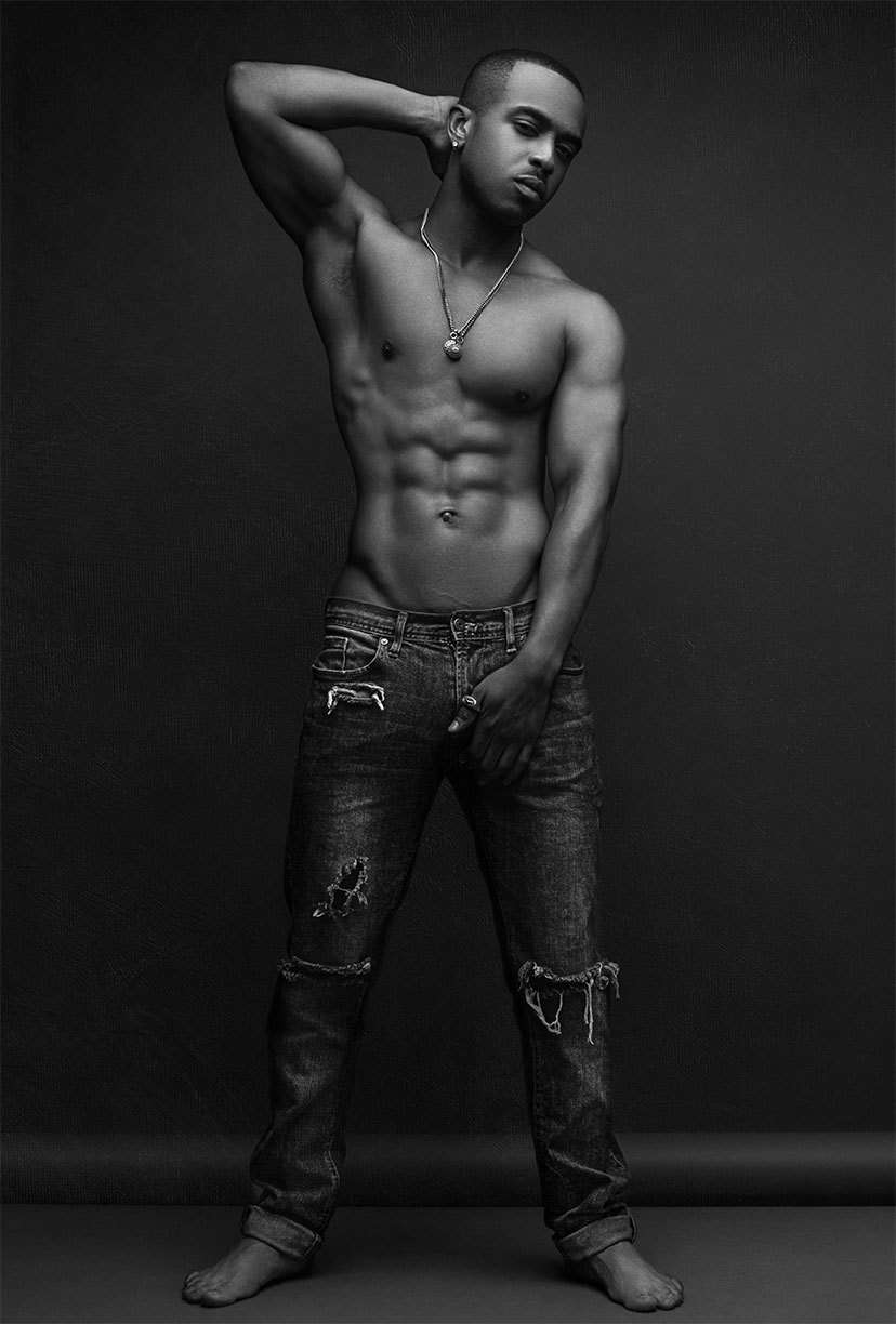 ohthentic:  elvispiedra:  Photographer: Elvis Piedra Artist/Model: Andre Cole  Oh