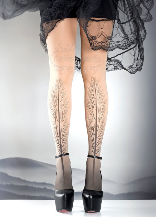 wordsnquotes:  Handmade Gothic Tights Create the Illusion of Being Inked Get them here! Keep reading