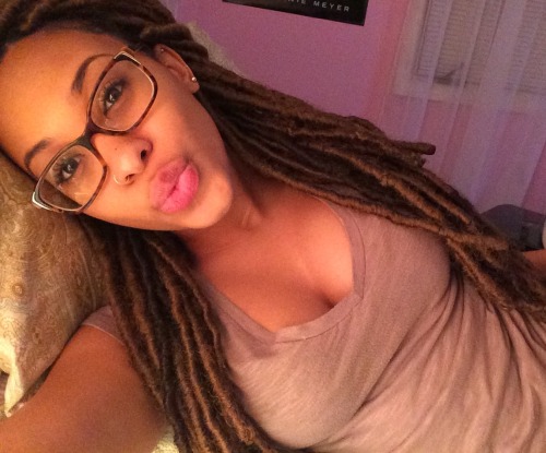 lowndlovely:…okay but I desperately miss my locs #theblackout ✨
