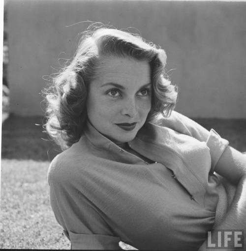 Janet Leigh(Allan Grant. 1950)