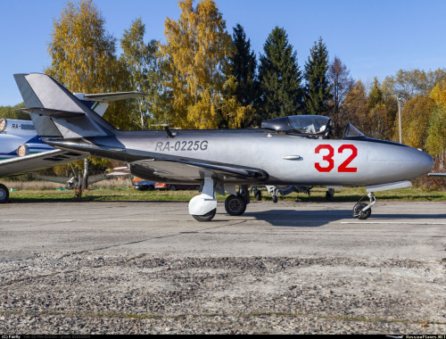 russian-air-force:  YaK32