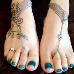 I love women's feet!