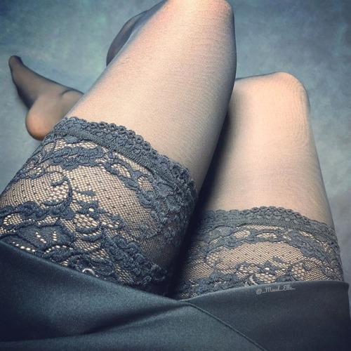 sexy-in-nylons: Sexy Nylons