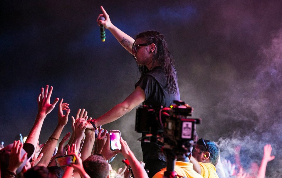 reloadskrill:  Mad decent Block party 2015 Dallas (photo by Alexander J. Hufschmid)