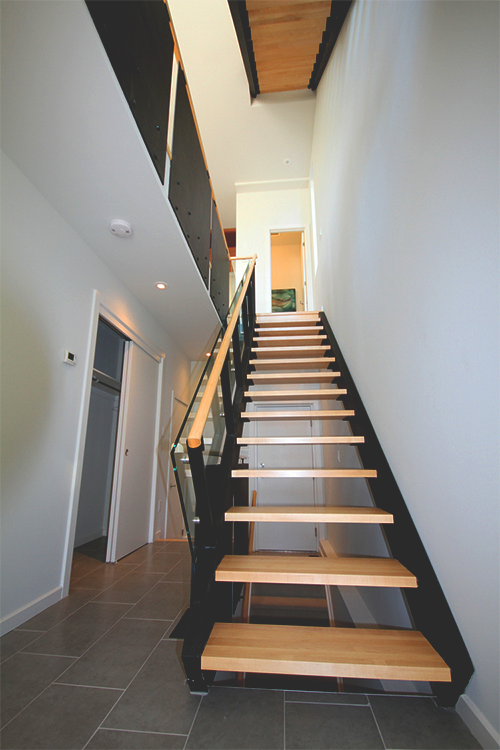 wearevanity:  Elm Street is a unique approach to infilll in an established neighbourhood.