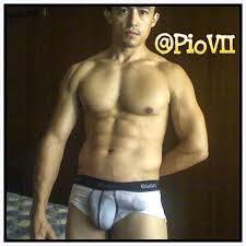 chikkbiol:    naked men #nude #men #distritofederal #mexico #dudesnude #speedo #mayate #chacal #mayatito #naked #nudemen #globalfight #df #gaypic   