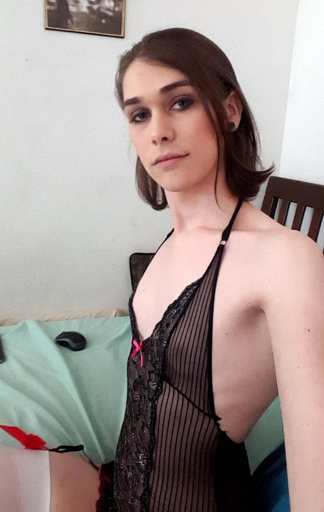 crossdresserlife:A woman I could fall in love with