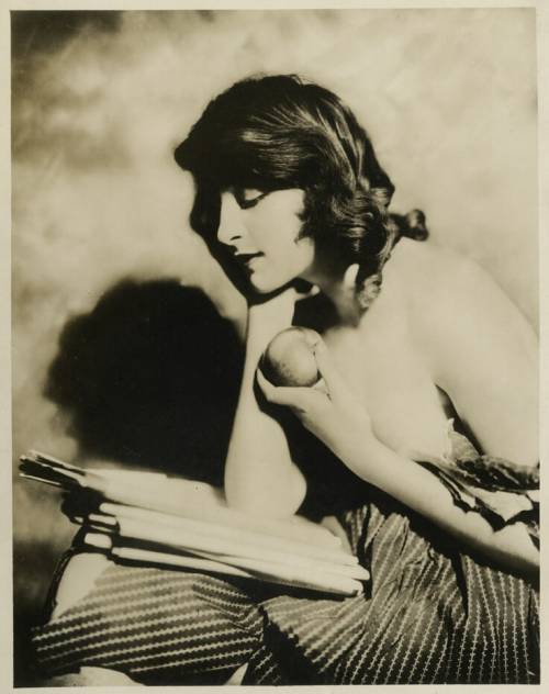 Martha Mansfield Nudes &Amp;Amp; Noises  