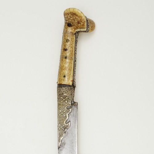 art-of-swords:Yataghan SwordDated: 1727-1728Culture: OttomanMedium: stell with walrus tusk ivory, le