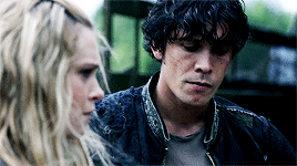 bellarkegifsdaily: Bellamy *heart eyes* Blake: a saga
