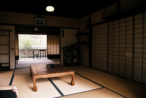 iesuuyr:residence of the scientist: living room by Atsuhiko Takagi