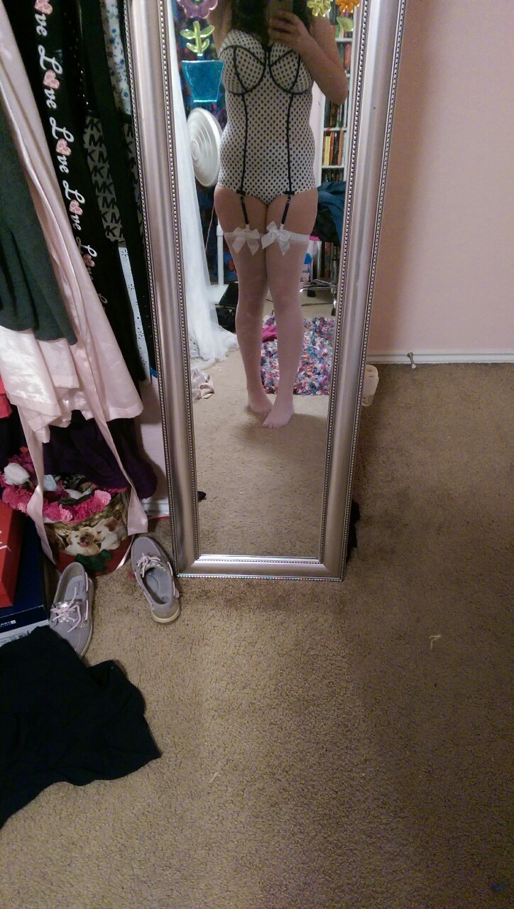 chubbyselfiequeen:  Pin up status