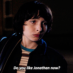 youffievalentine:nancy ‘what-are-you-talking-about?who-is-jonathan-byers?living-in-denial?me?what?’ 