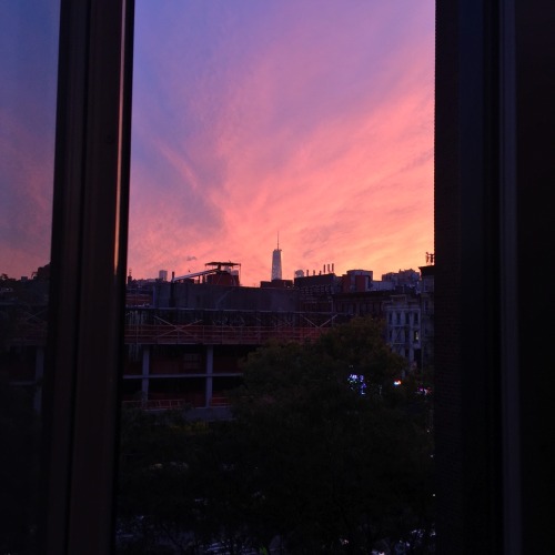 moonlightangel:pink skies are my favorite skies