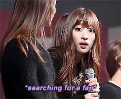 hyoyu:    #THROWBACK → when hani recognizes the fan who uploaded her viral fancam 