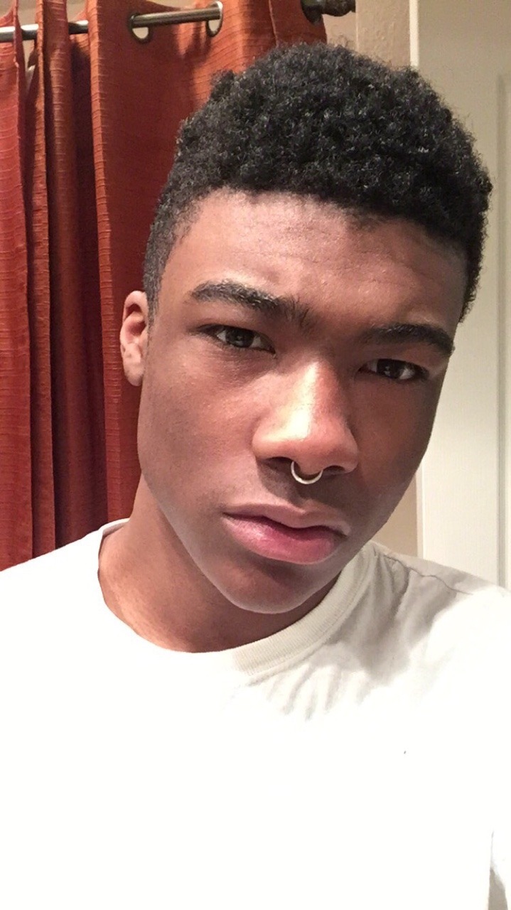 soytit:watre:  so like   #fordmodels