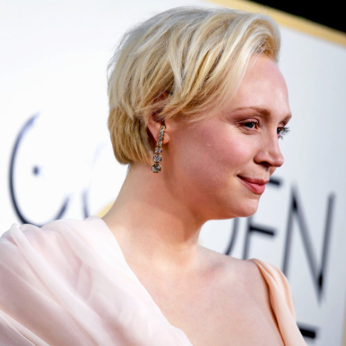 huntingtonwhiteleys:Gwendoline Christie attends the 74th Annual Golden Globe Awards.