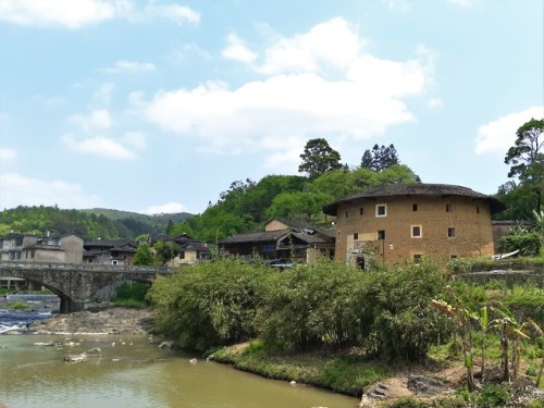 A small tulou building in Yongding, Fujian