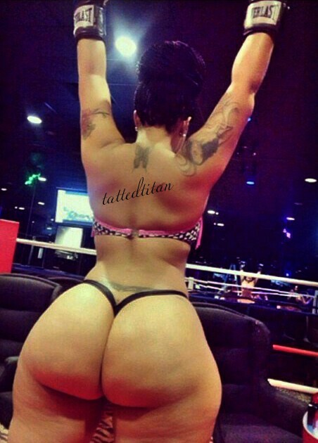 tattedtitan:  The champ is here