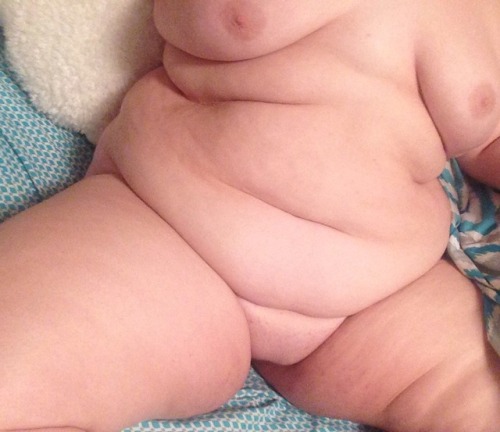 freakychub:  I’m liking my body more each day.
