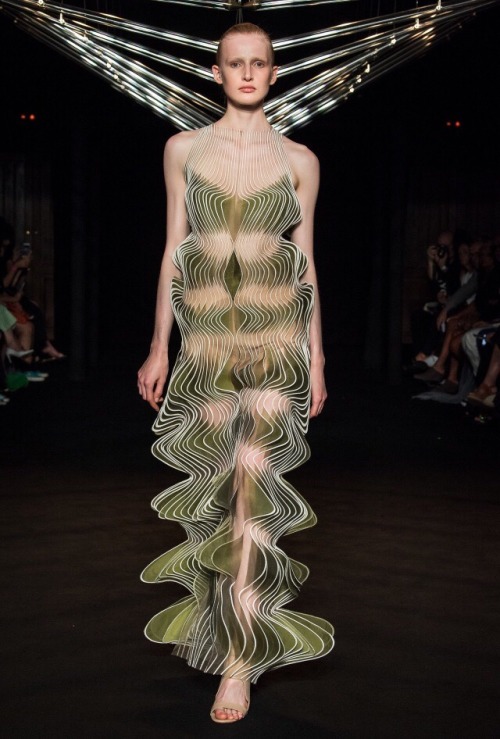  Iris van Herpen Fall ‘18 Couture 