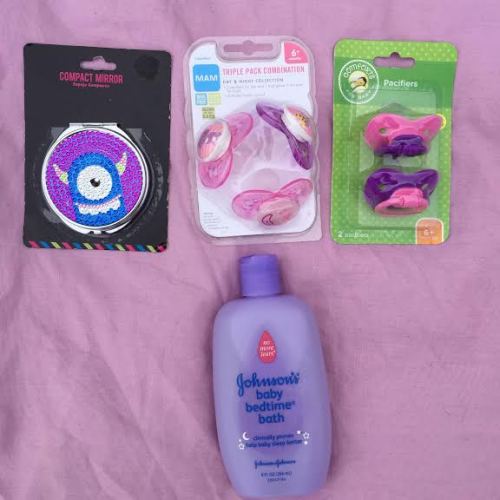 littleprincesskaty:  Hello everybody!!! It’s time for the ultimate little giveaway!!!!!!!!!! One lucky little is going to win all this awesome stuff and be in littlespace paradise! Me and sad-little-babydoll love our followers so much we want to spoil