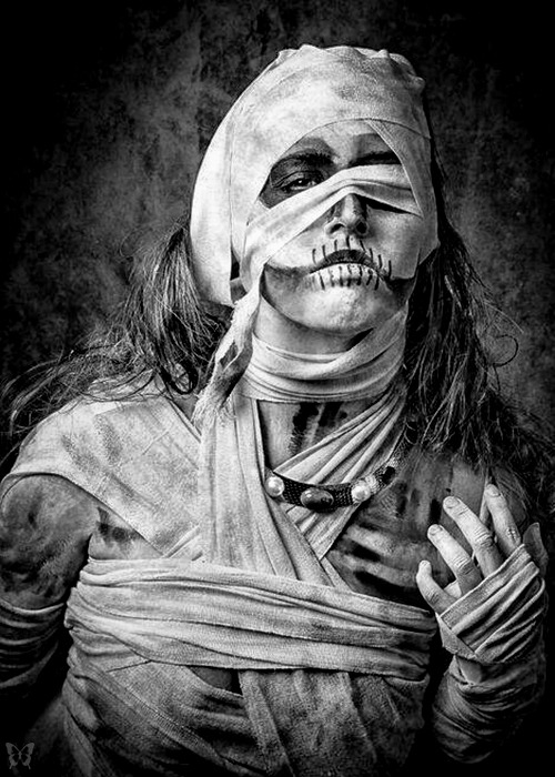 whitesoulblackheart:  Andreas Richter Photoart ©  (Please leave credit … Ƹ̴Ӂ̴Ʒ)