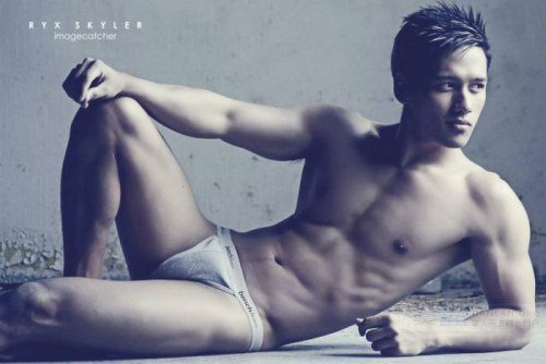 365daysofsexy:  KENJIE GARCIA 