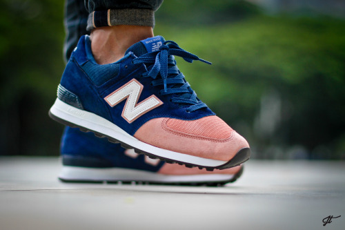 new balance salmon toe
