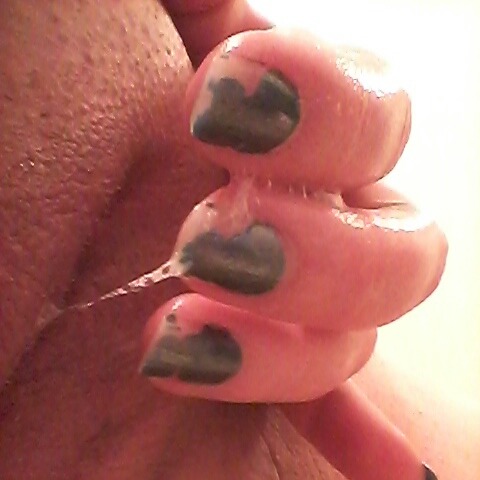 acidkittiegoddess:  tgdkink:  acidkittiegoddess:  3 am shower play time. ♥♥♥  clean and dirty   Always ;)♥  Mmm. Looks like good eating to me