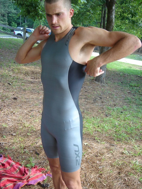 daviddagur:  Nice everything ! 
