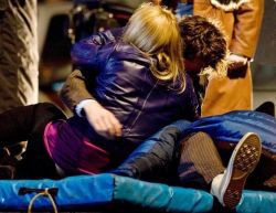 oodlyenough:  natasharomanoffisbetterthanyou:  I love this…because when they were filming The Doctor getting exterminated and he fell onto the mat and Billie was hugging him, they stopped rolling the cameras but David kept hugging her and Billie didn’t