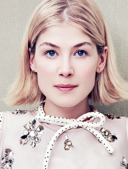 Rosamund Pike Source