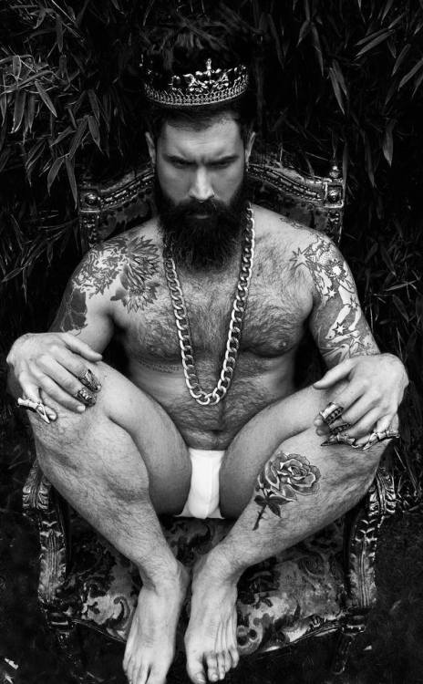 Your Love Is King.model Aiden Tielliiphotography & styling Marco Cerrone — mit Marco Cerrone und