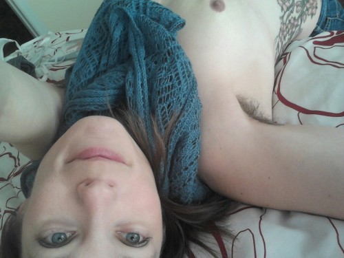 hairysweetlittleone:  My hairy parts :) 