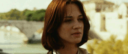 haidaspicciare:    Asia Argento, “Gli sfiorati” (Matteo Rovere, 2011). 